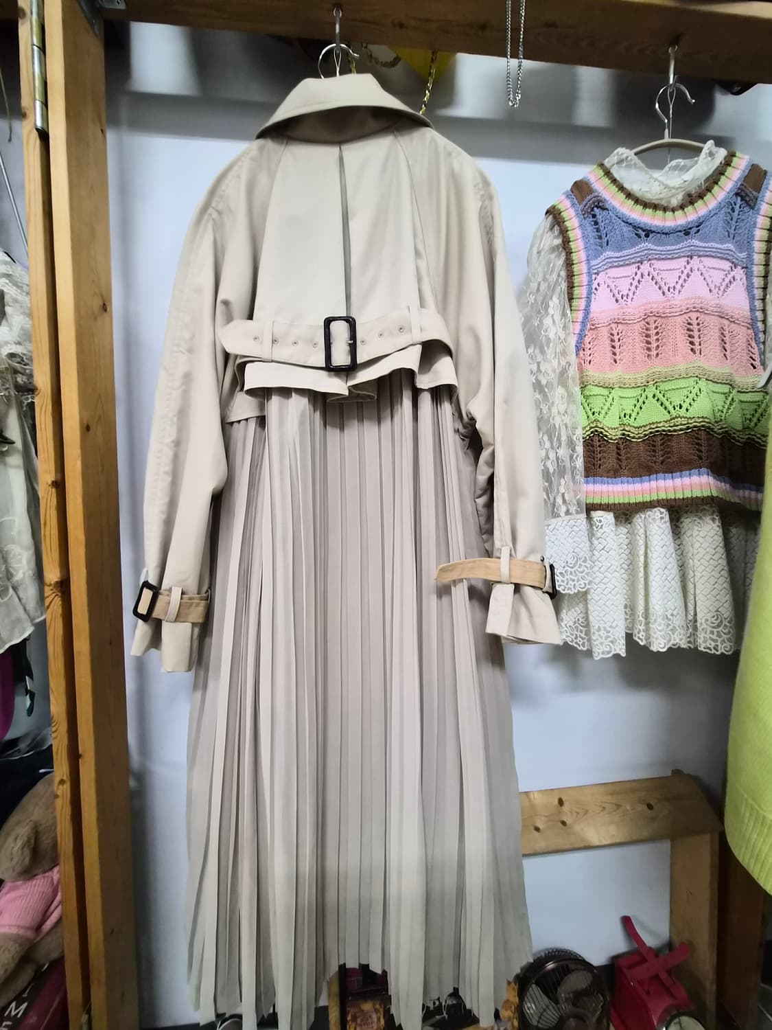 Ameri 쉬폰프릴 프리미엄 트렌치코트 상품이미지1