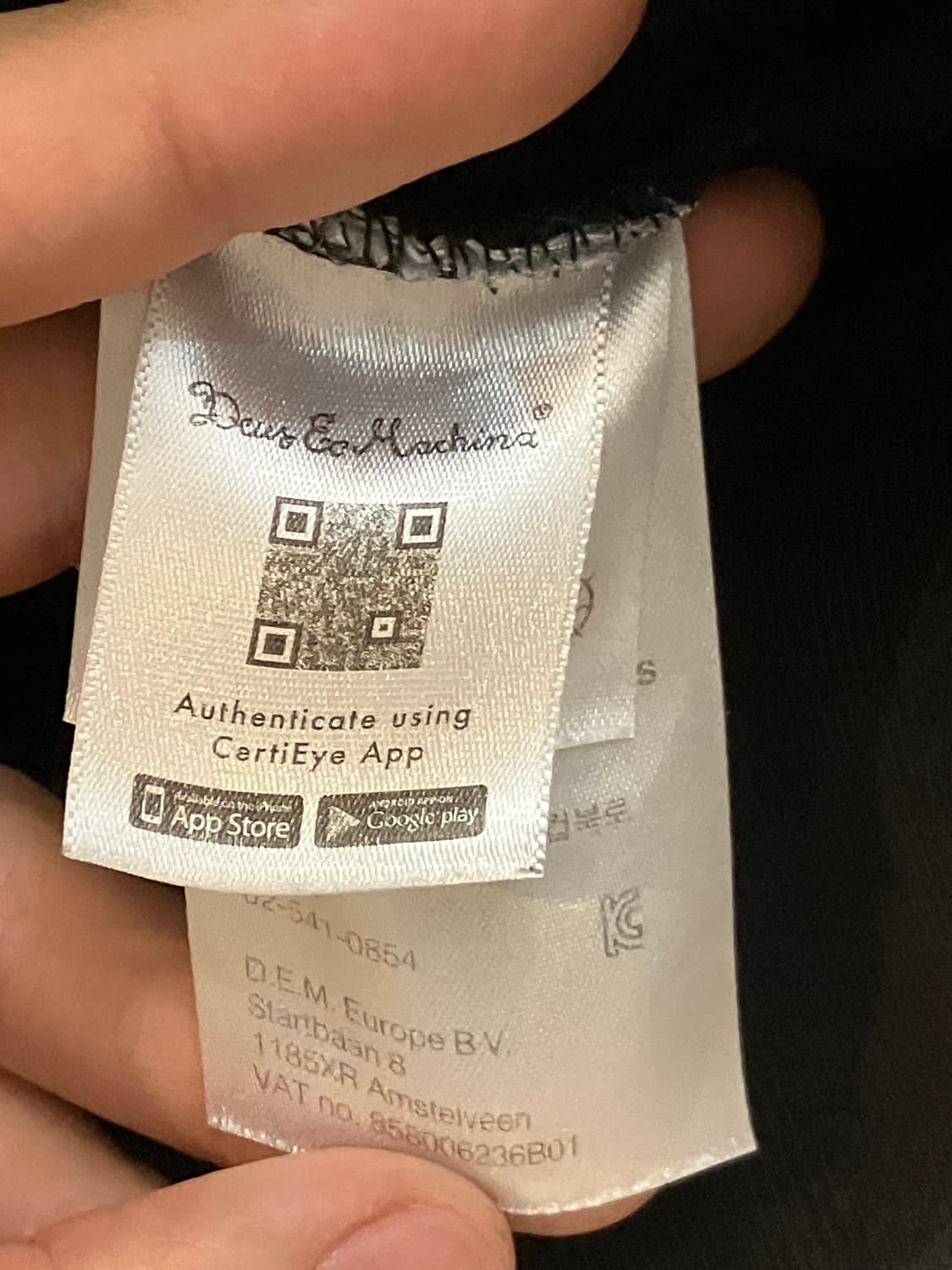 데우스 엑스 마키나 서울 맨투맨 스웻셔츠 블랙 상품이미지7