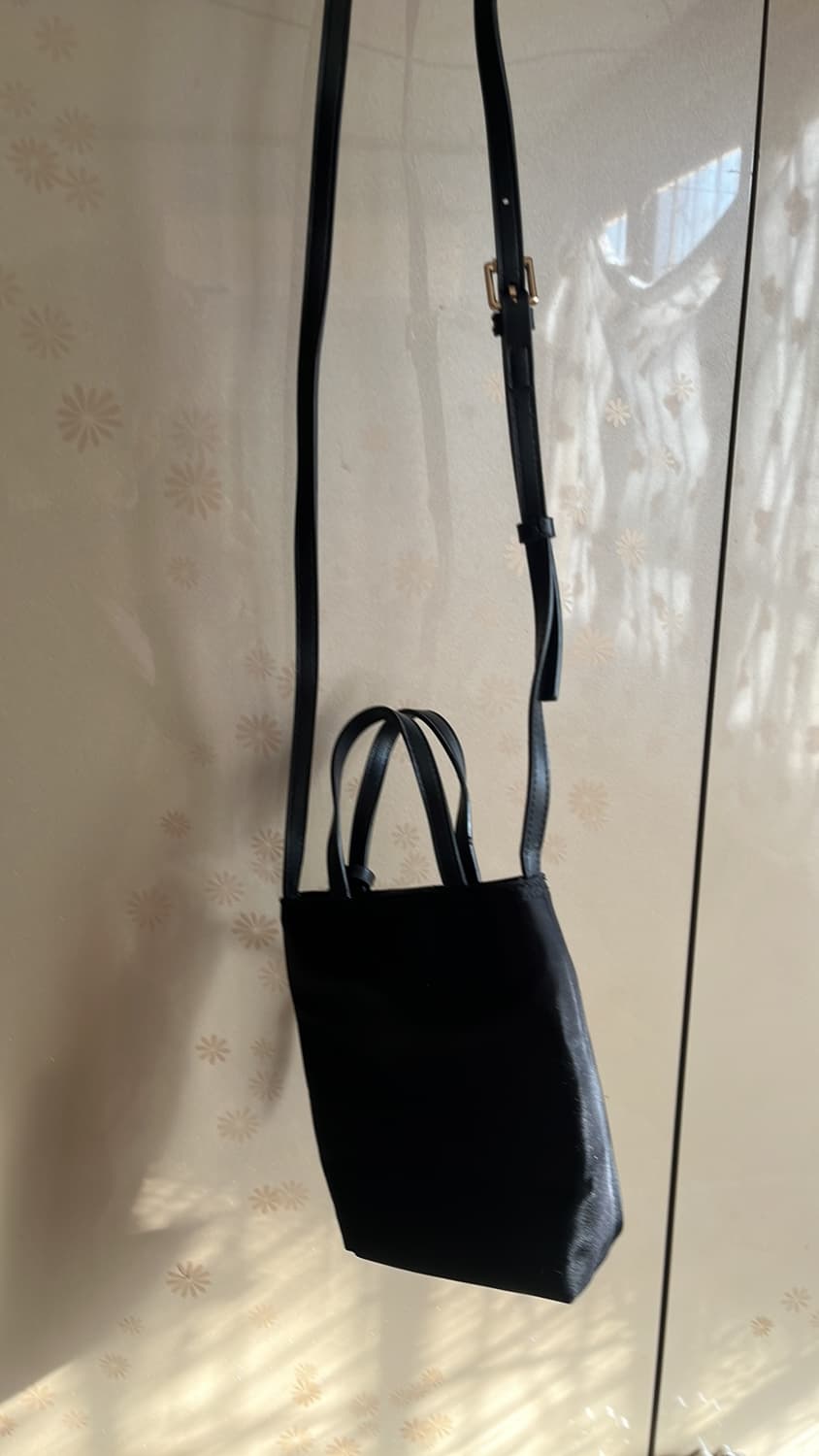 헤지스 나일론 미니백 상품이미지2