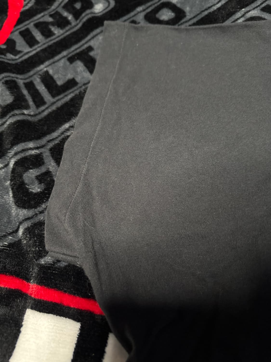 로스 앤젤레스 어패럴 싱글 스티치 심리스 디럭스 티 블랙 상품이미지5