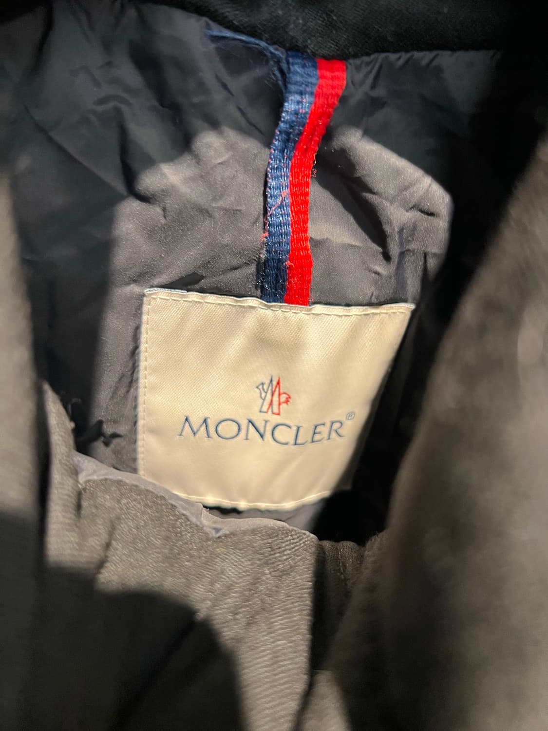 (2) 몽클레어 몽제네브르 남성 패딩 블랙 새상품급  상품이미지3