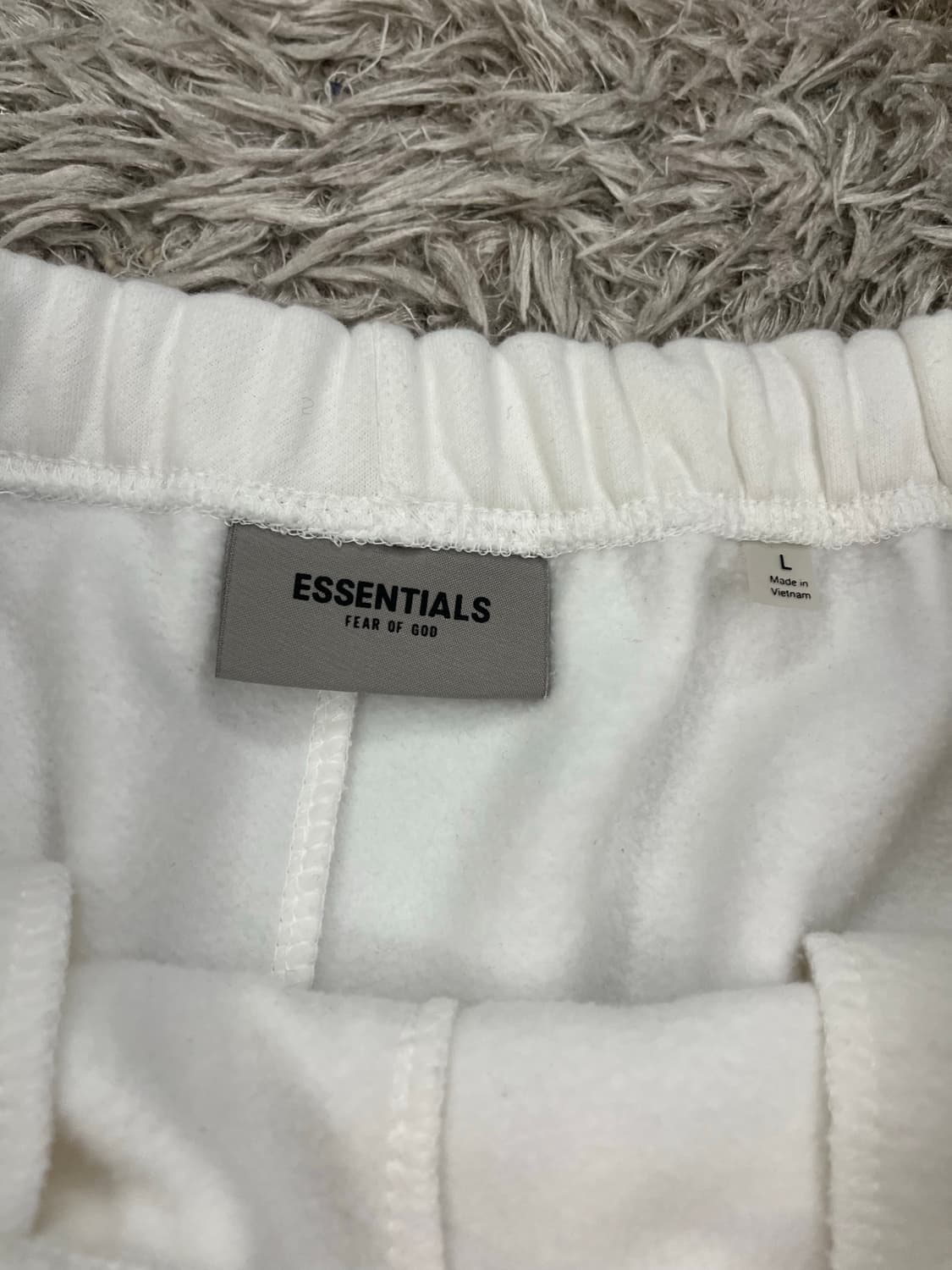 정품 피오갓 에센셜 반바지 화이트 L 상품이미지4