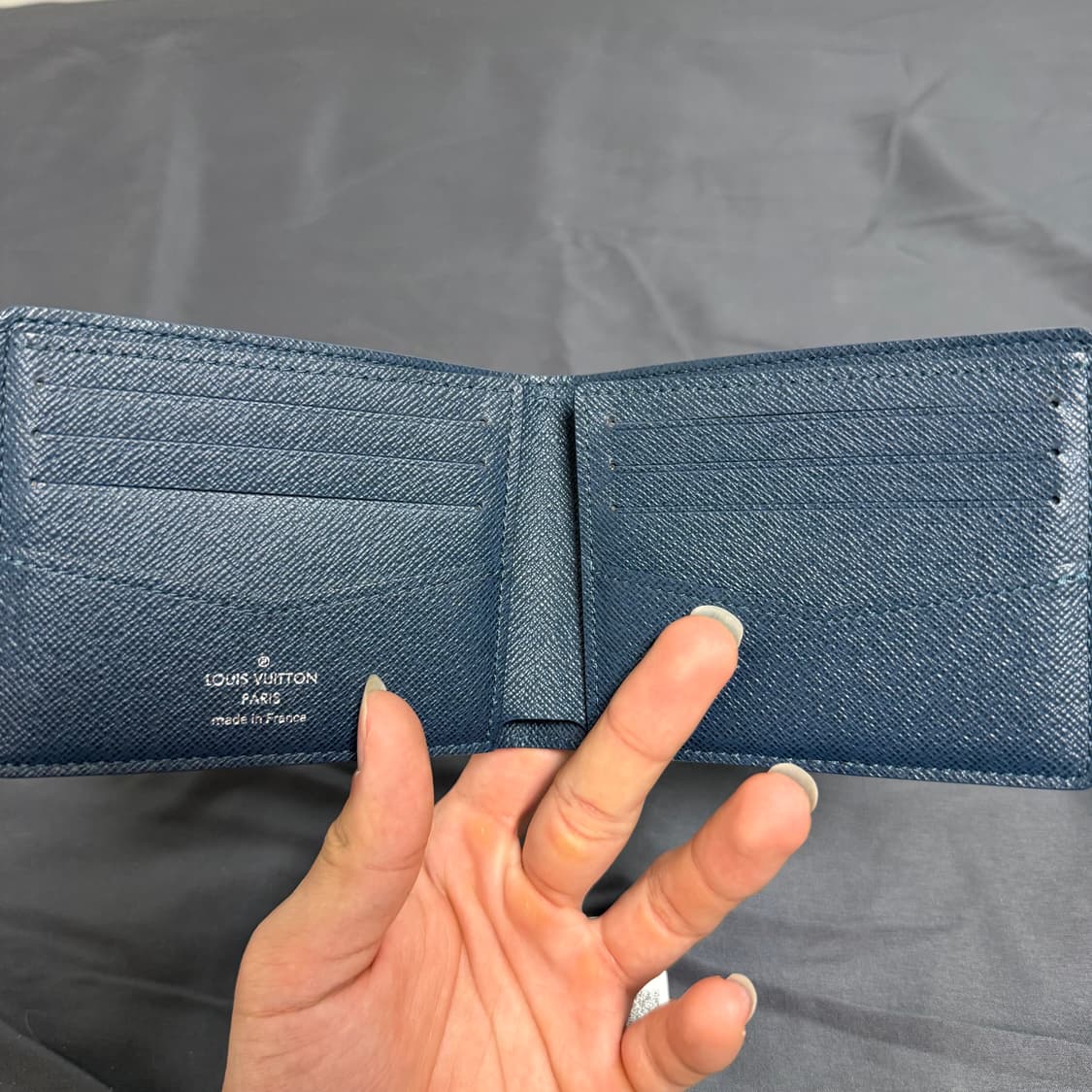 [새상품.정품] 루이비통 모노그램 아쿠아가든 슬렌더월릿 반지갑 상품이미지4