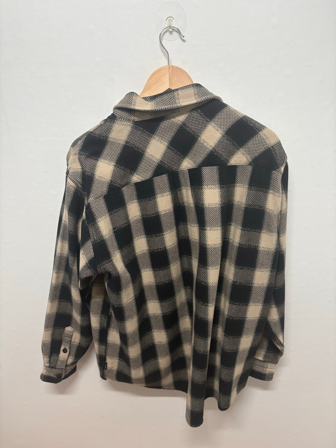 칼하트 셔츠아우터 상품이미지3