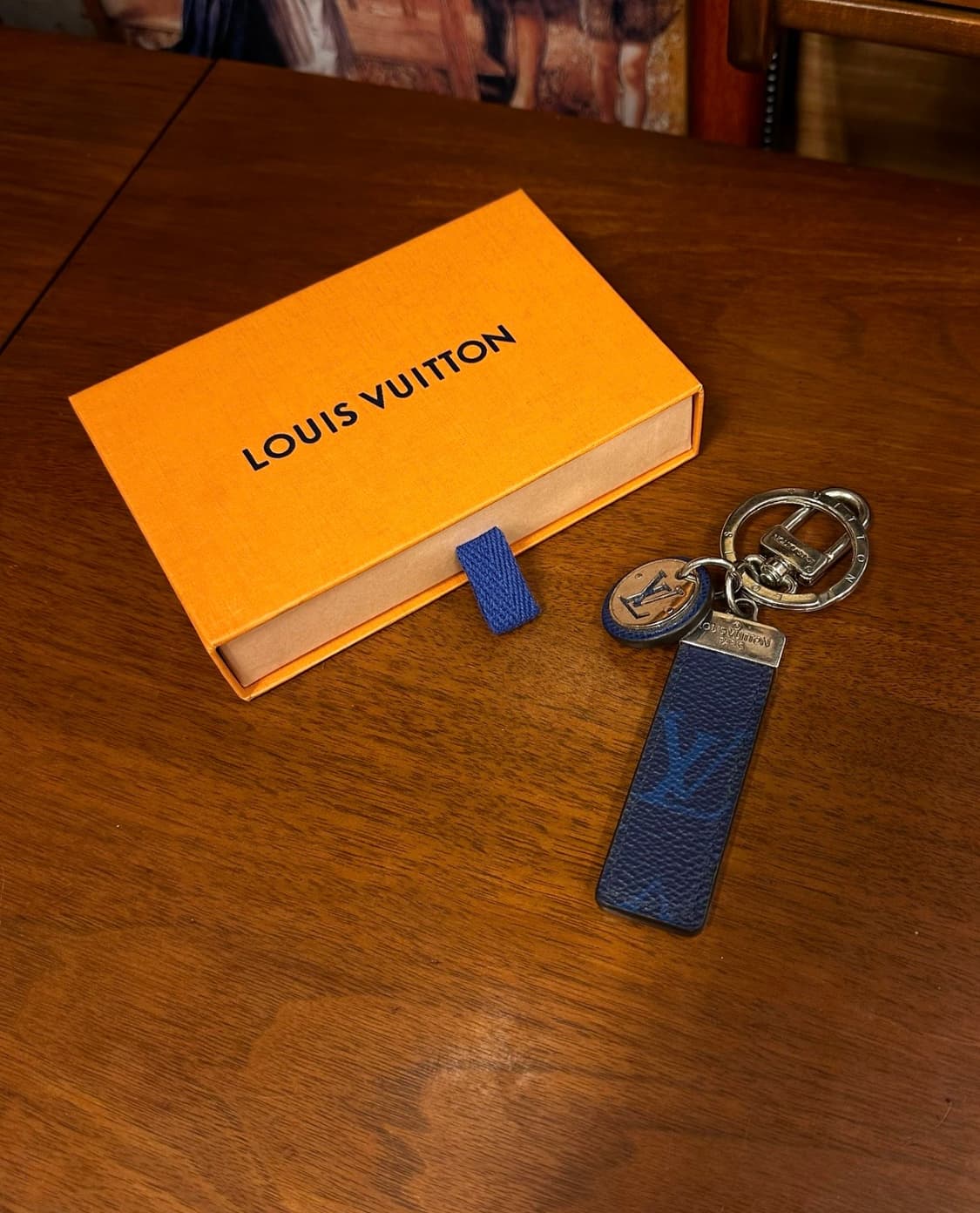 루이비통 네오 LV 클럽 백참 키링 상품이미지1