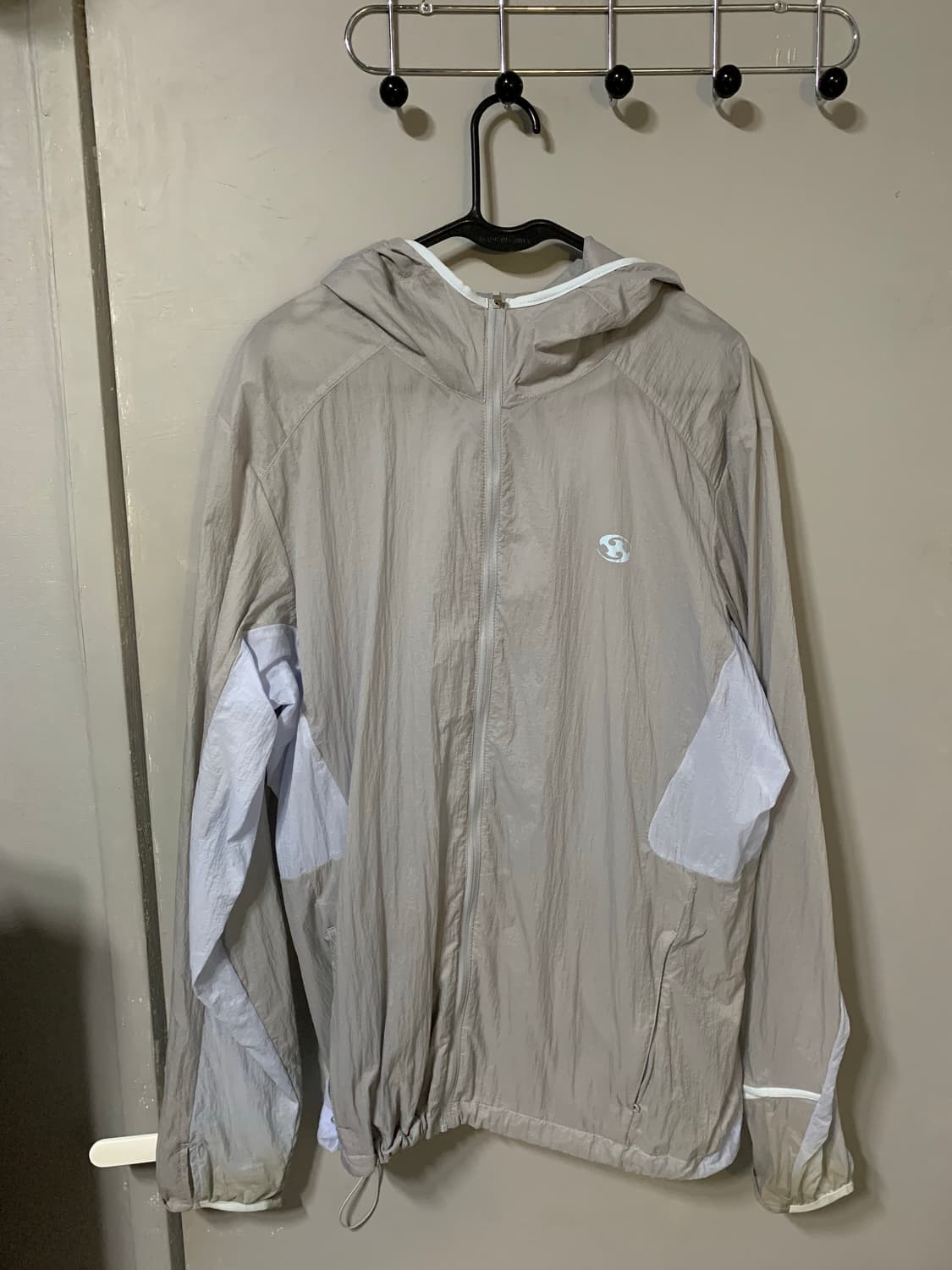 산산기어 에어 대쉬 24ss 바람막이 상품이미지2