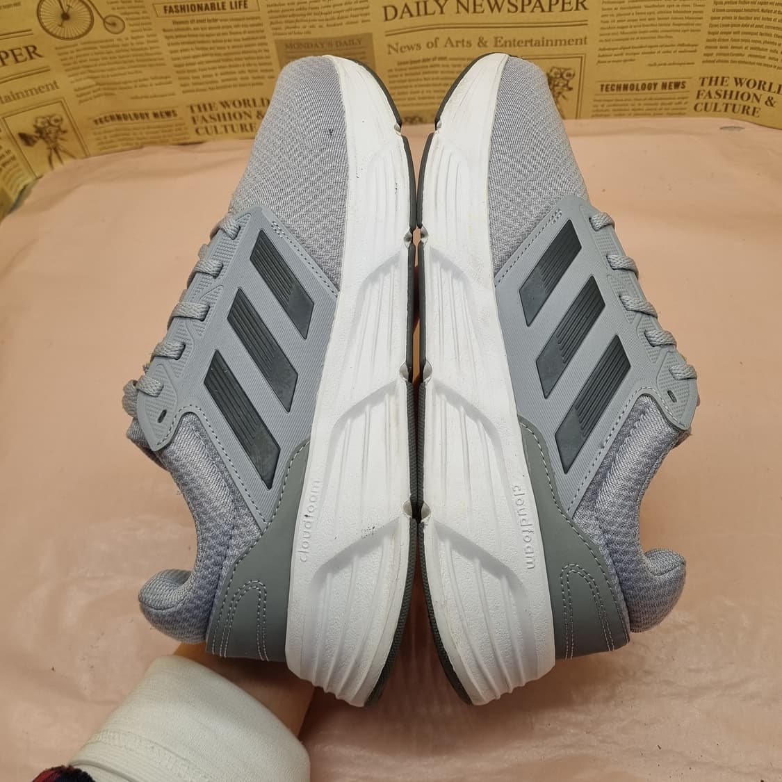 아디다스 갤럭시6 그레이 남성운동화270 상품이미지5