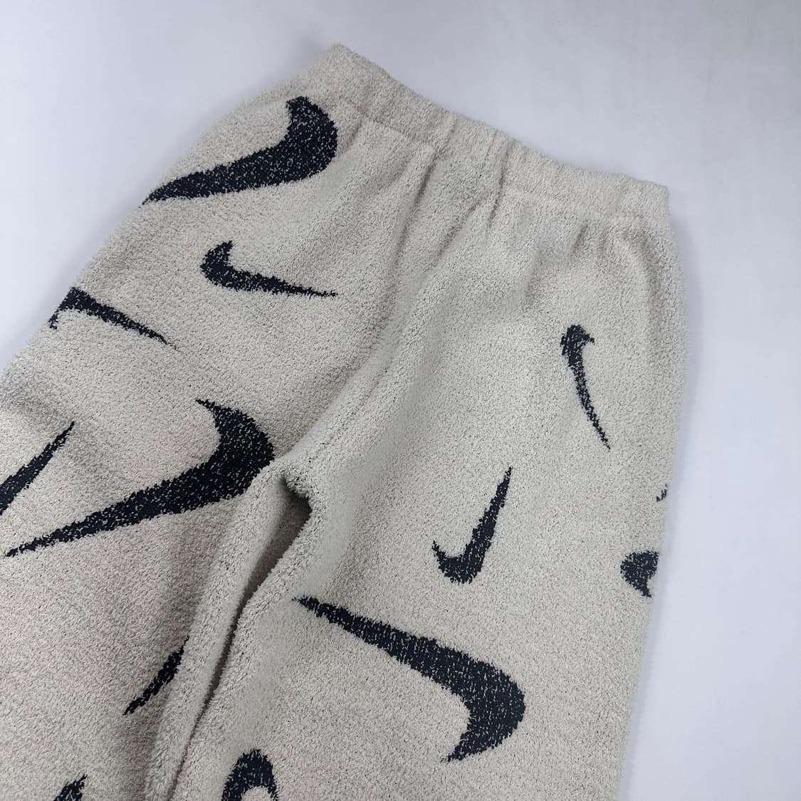 나이키 피닉스 코지 부클레 하이웨이스트 와이드 니트 팬츠 상품이미지8