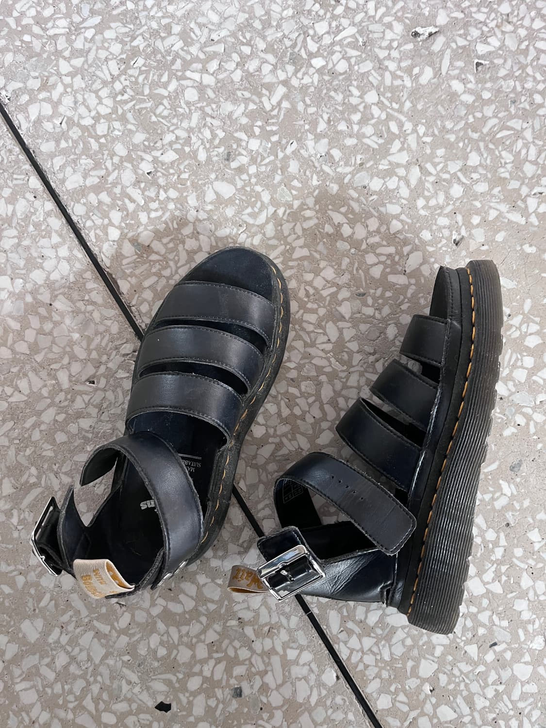 Dr.Martens  상품이미지1