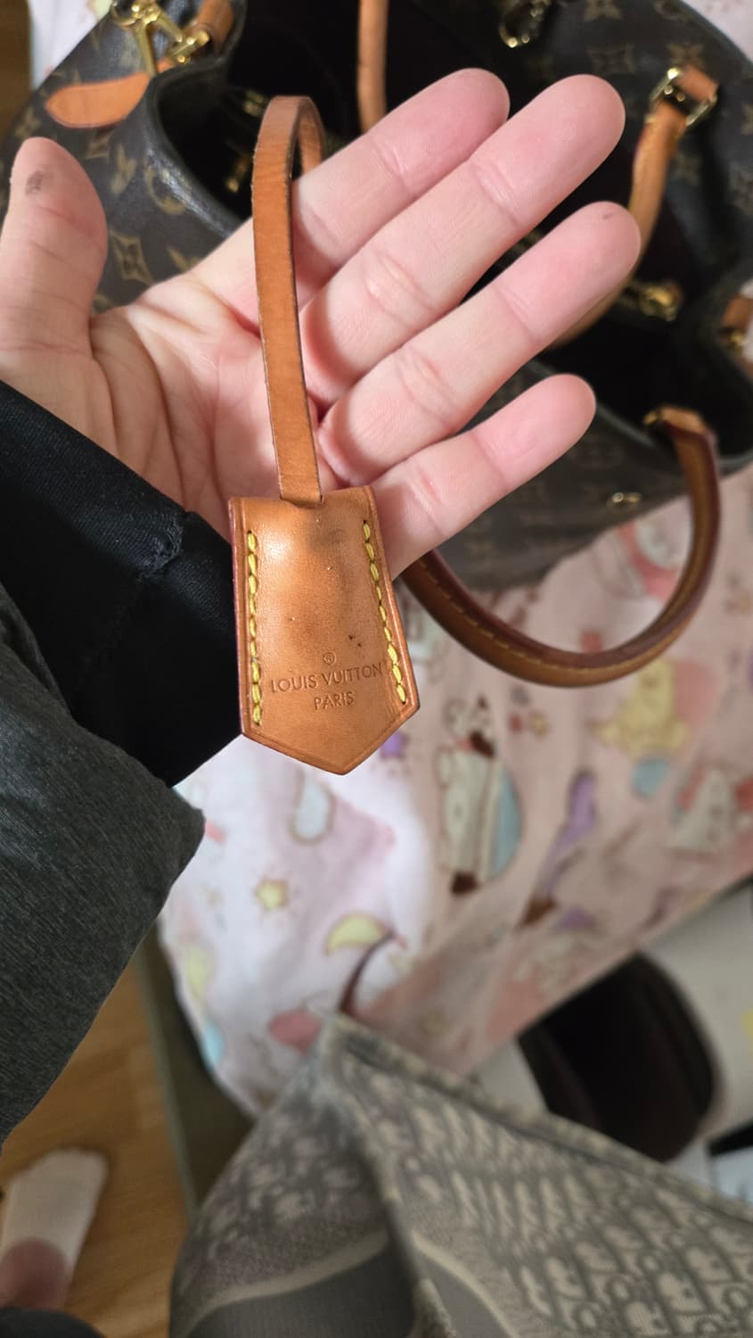 정품) 🤎루이비통 몽테뉴 MM 형태무너짐 없음🤎박스+더스트+종이가방 상품이미지7