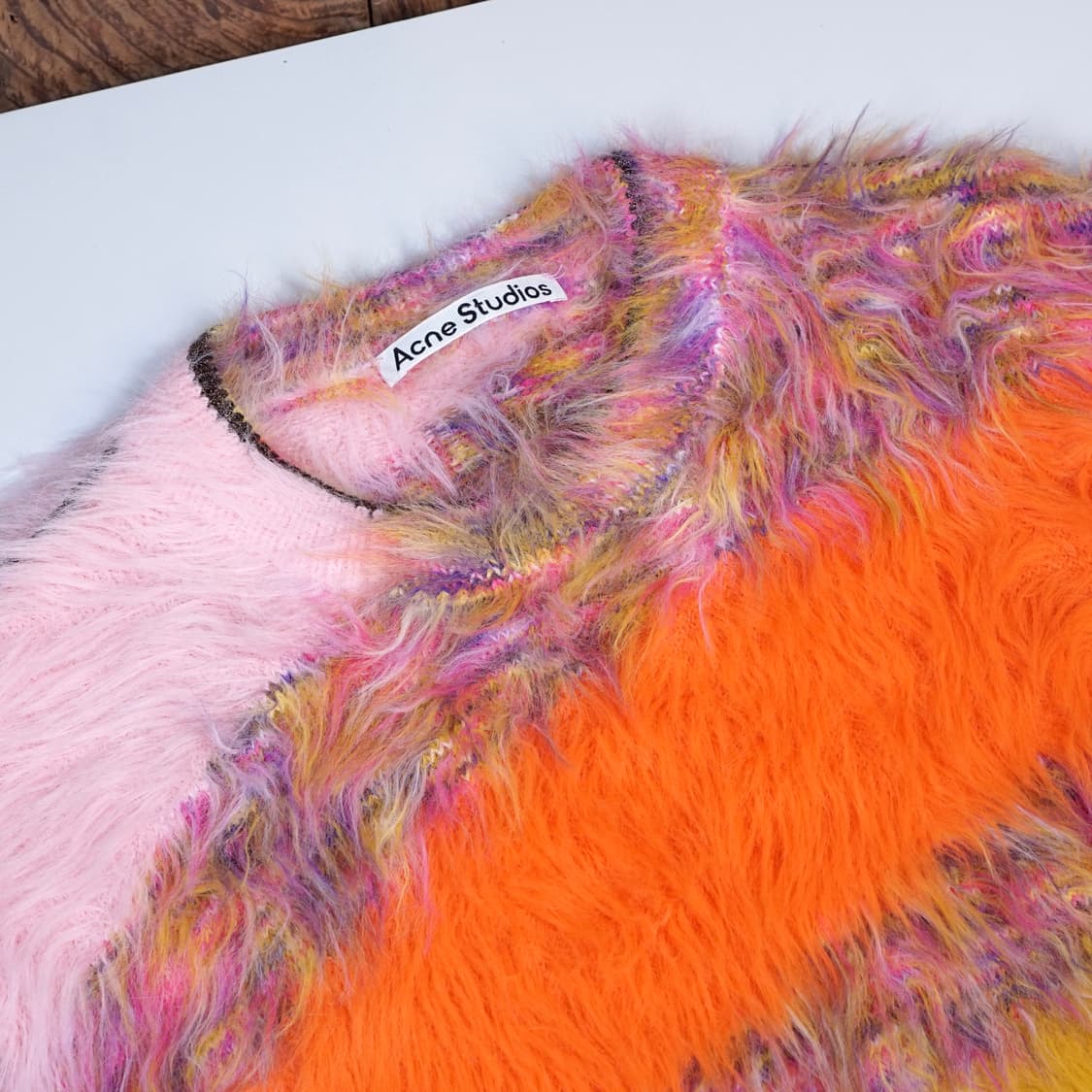 아크네 스튜디오 투어리스트 퍼 스웻 상품이미지7