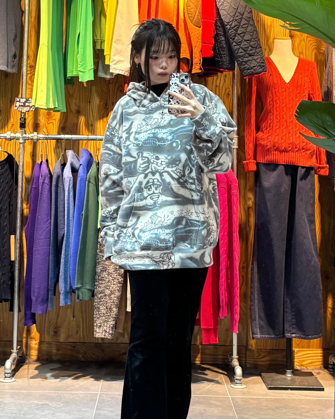 L 디스이즈네버댓 시티 그래픽 후드티 상품이미지1