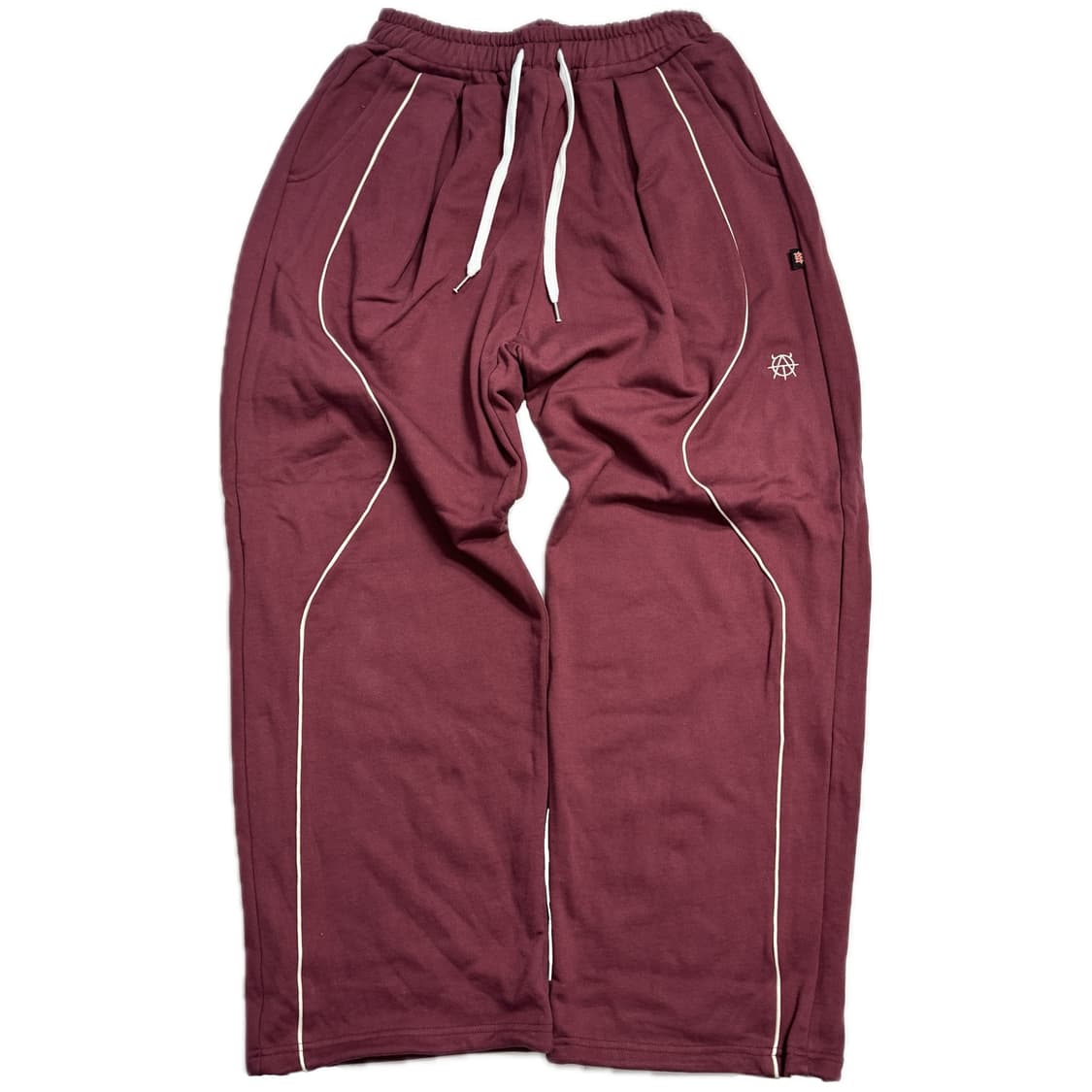 아스테르월드 츄리닝 셋업 새상품 판매합니다 상품이미지3