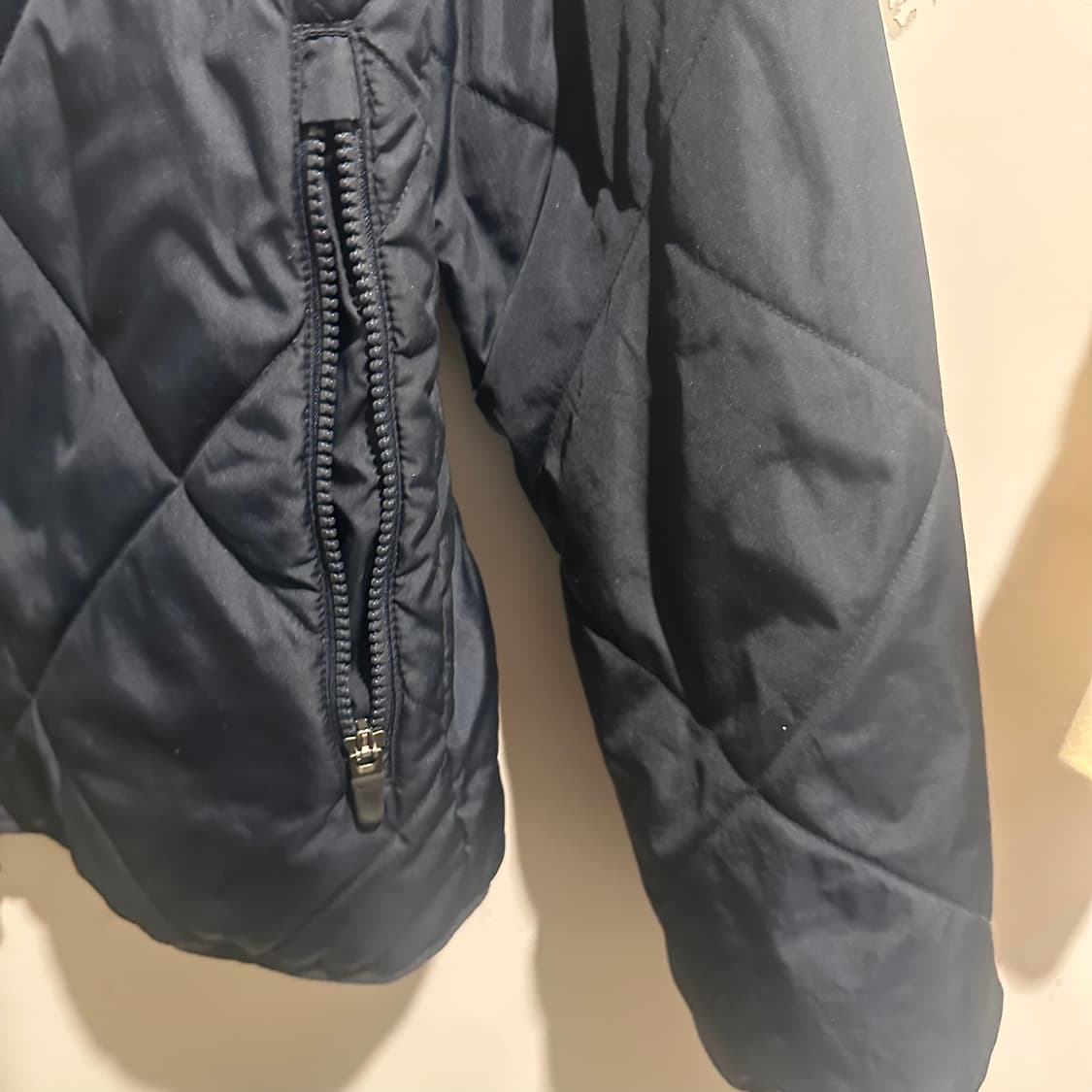 나이키 T90 퀄팅 자켓 상품이미지4