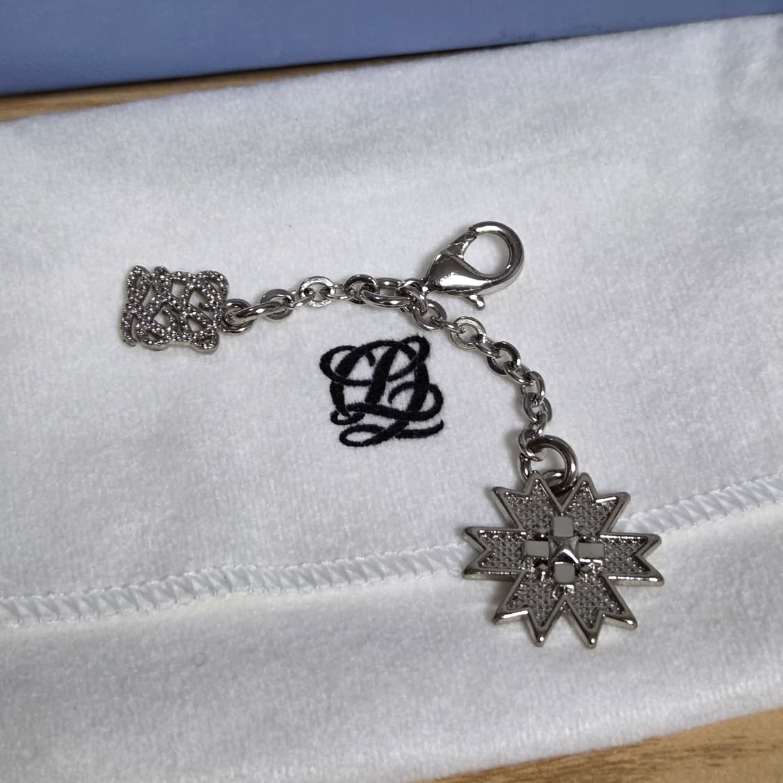 루이까또즈 라벤더 반지갑 상품이미지4