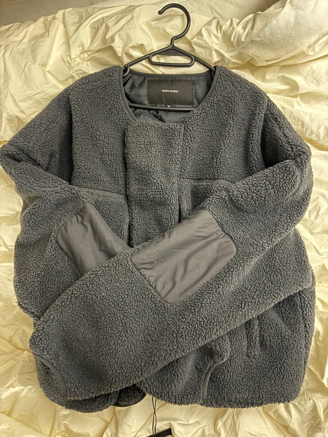 [XXL] 엔타이어 스튜디오 플러피 차콜 후리스 자켓 상품이미지4