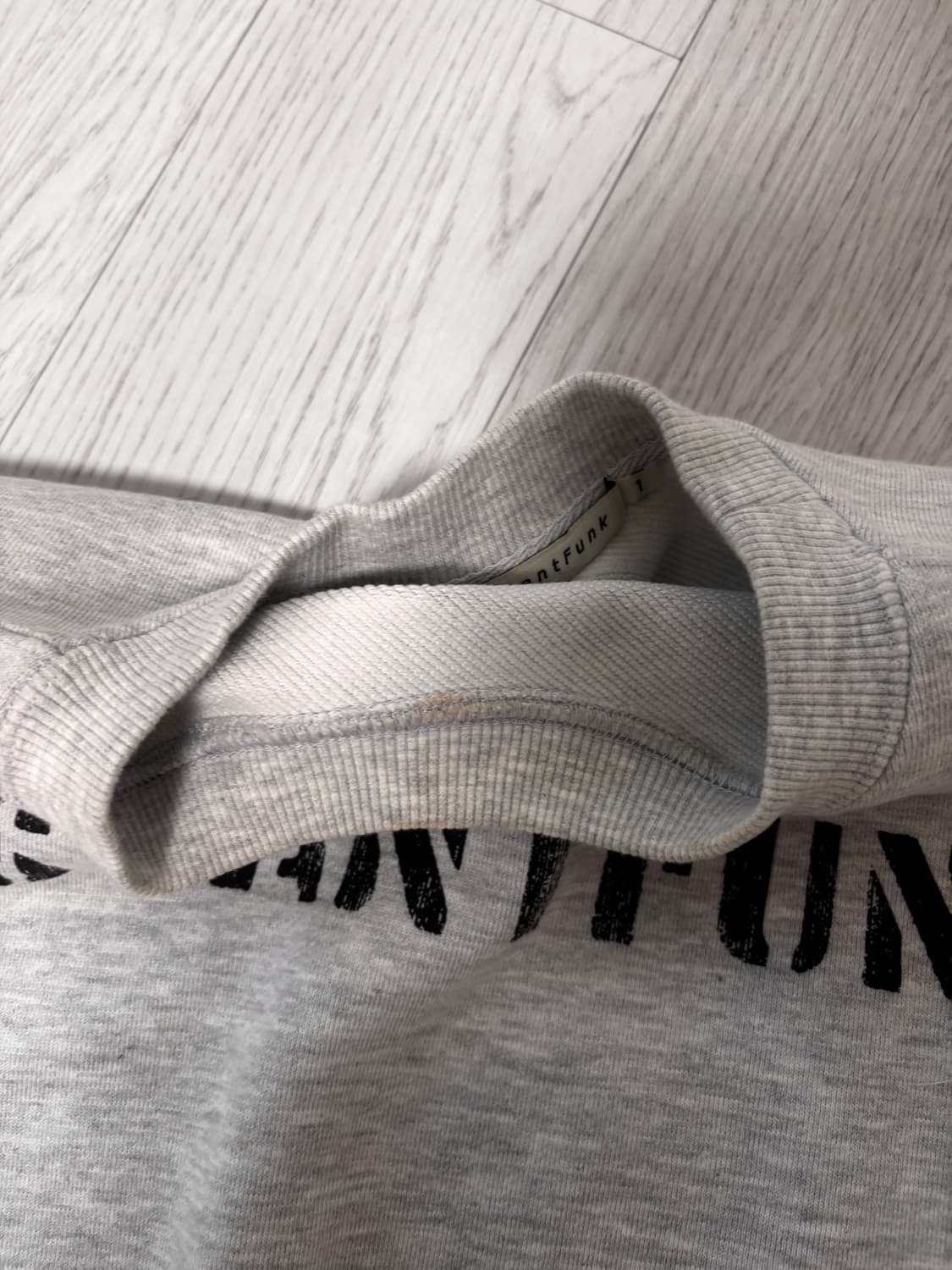 인스턴트펑크 맨투맨 상품이미지3