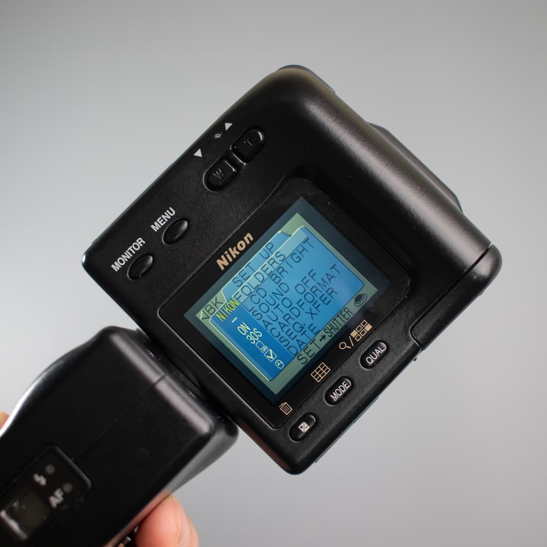 유니크한 디자인의 니콘 쿨픽스 950 (작례 0) 상품이미지7