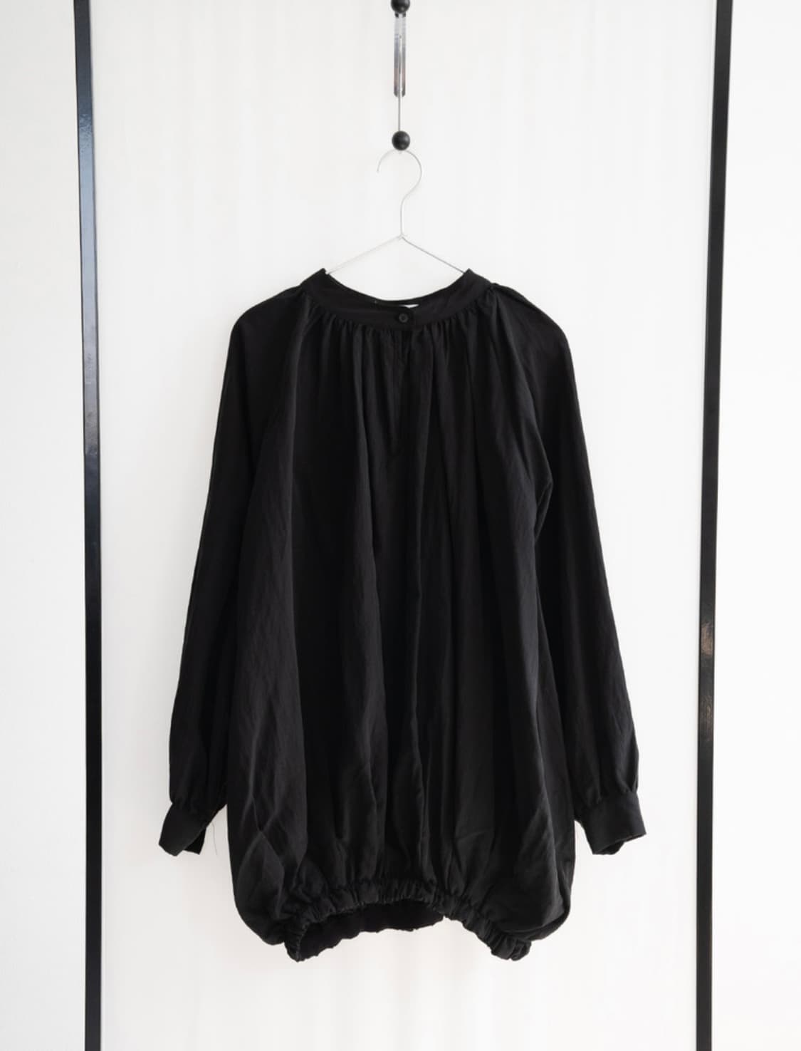 벌룬 셔링 블라우스 상품이미지4
