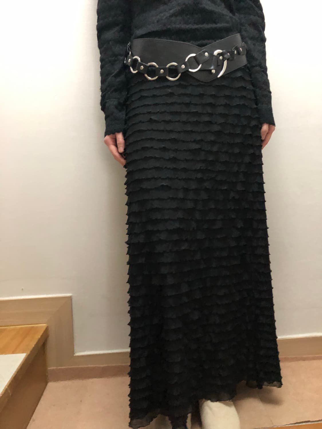 빈티지 블랙 프릴 롱 스커트 상품이미지4