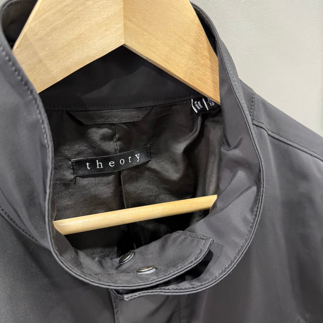 XL 띠어리 theory Yost Fuel 나일론 자켓 상품이미지4