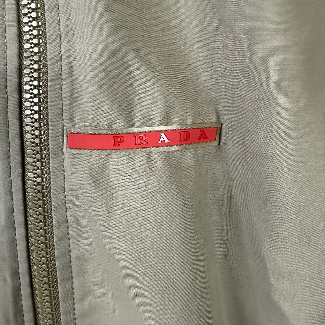 프라다 스포츠 하이넥 자켓 상품이미지2