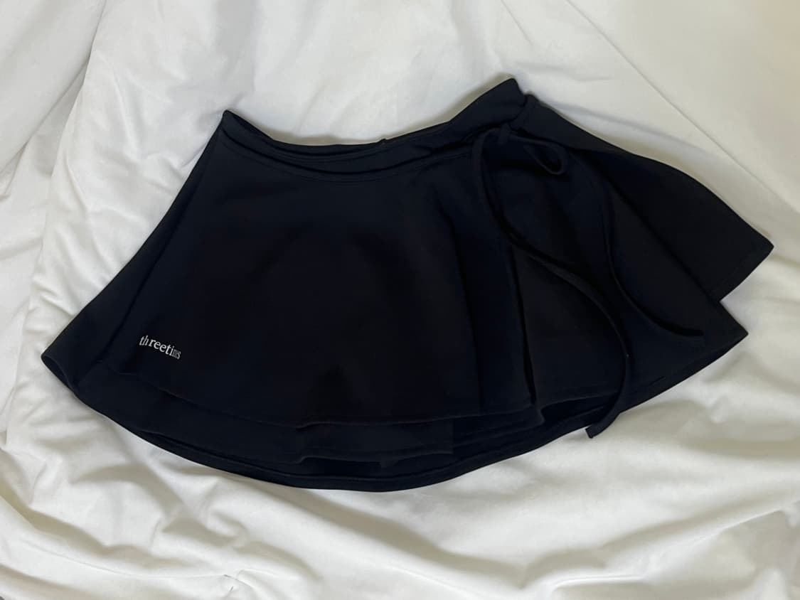 쓰리타임즈 에슬레틱 랩 스커트 상품이미지2