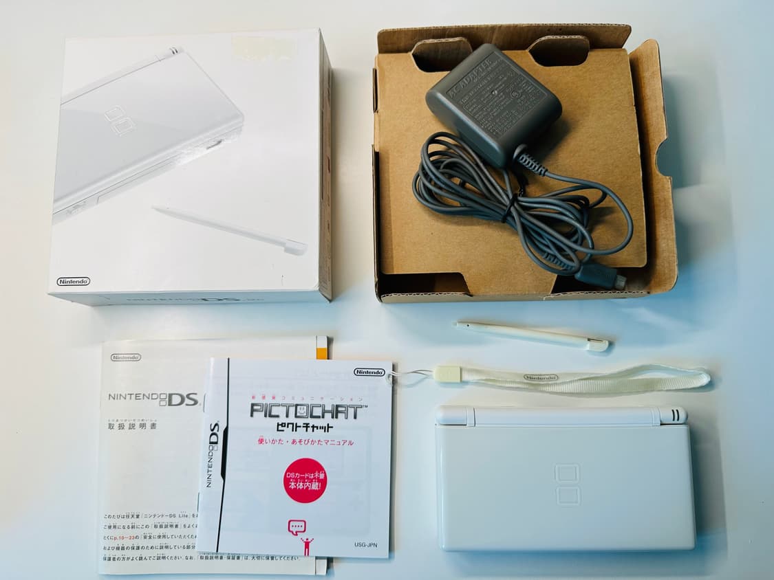 닌텐도 DS Lite DSL 크리스탈 화이트 일판 풀박스셋 판매(3DS) 상품이미지2