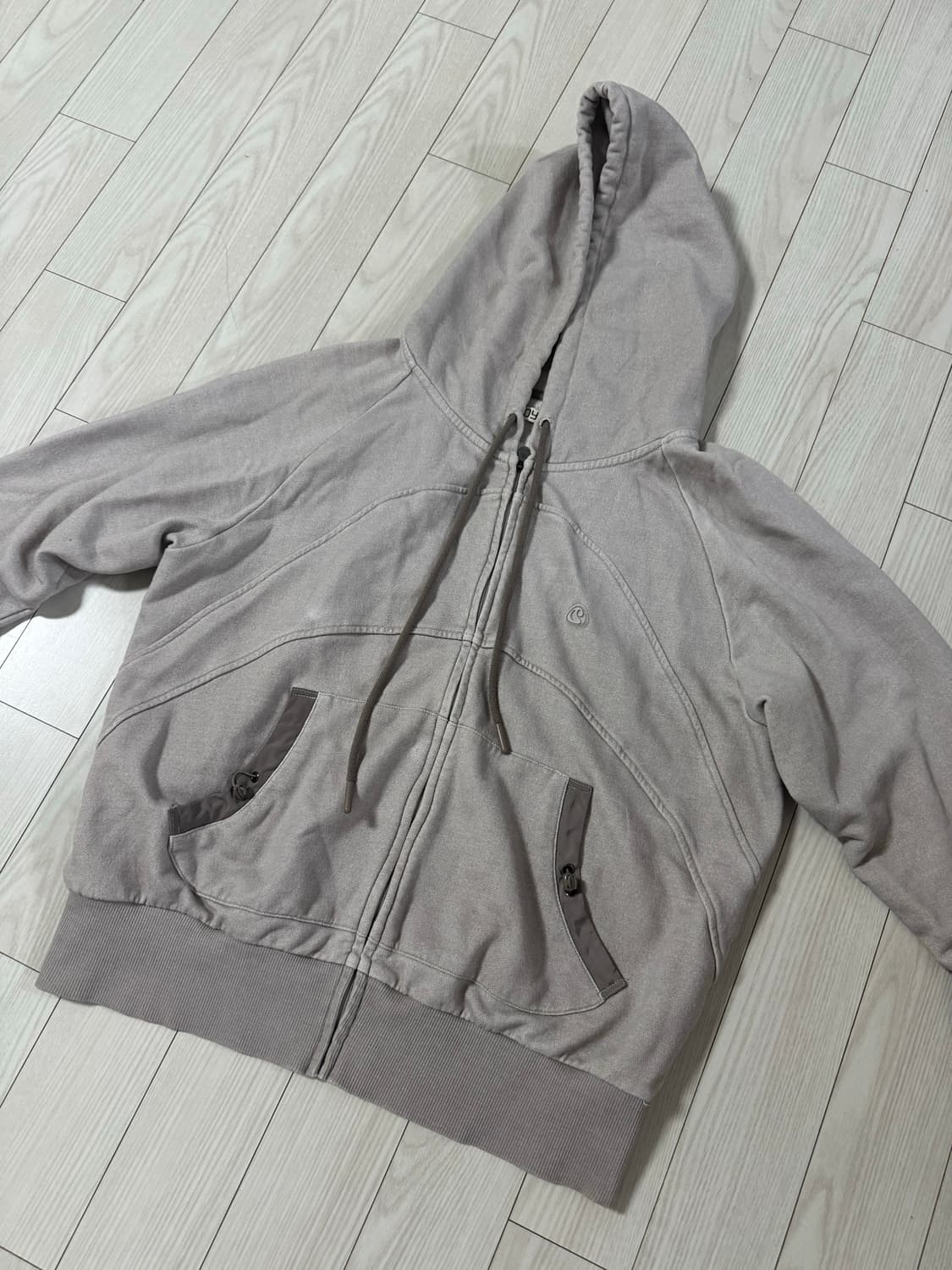 코이세이오 후드집업 상품이미지1