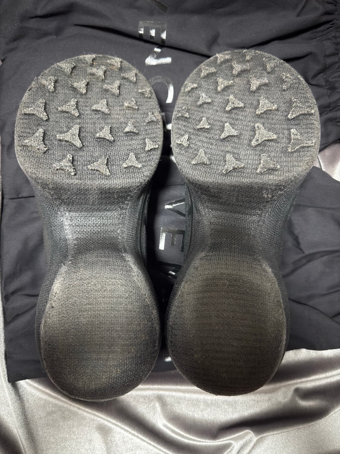 지방시 Tk360+ 42 상품이미지2