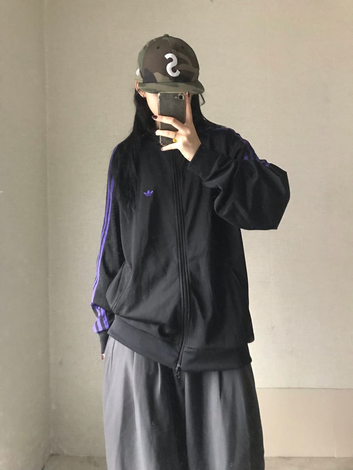 아디다스 블랙 퍼플 오버핏 져지 상품이미지2