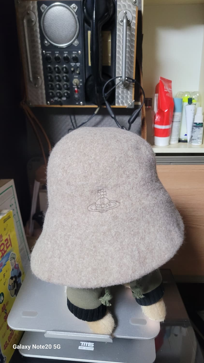 비비안웨스트 버킷모 상품이미지1