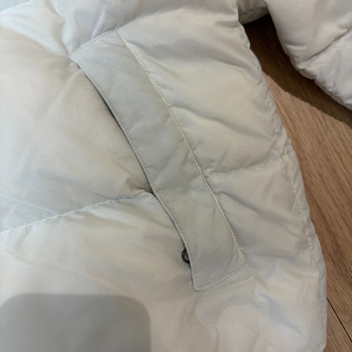 노스페이스 1996 레트로 눕시 700 필 패커블 재킷 TNF (S) 상품이미지7