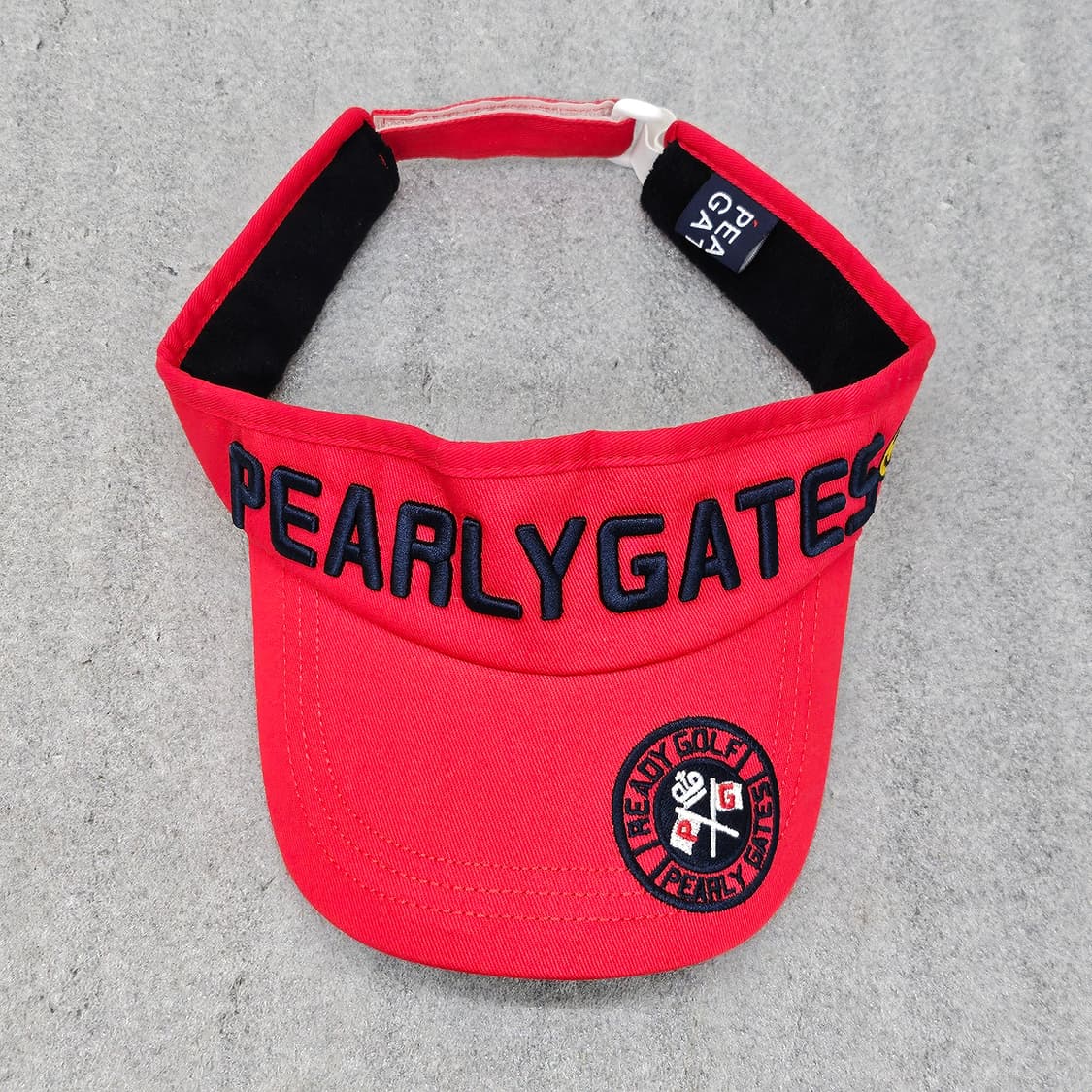 매력적인 레드 색상의 파리게이츠 골프 썬캡 상품이미지1