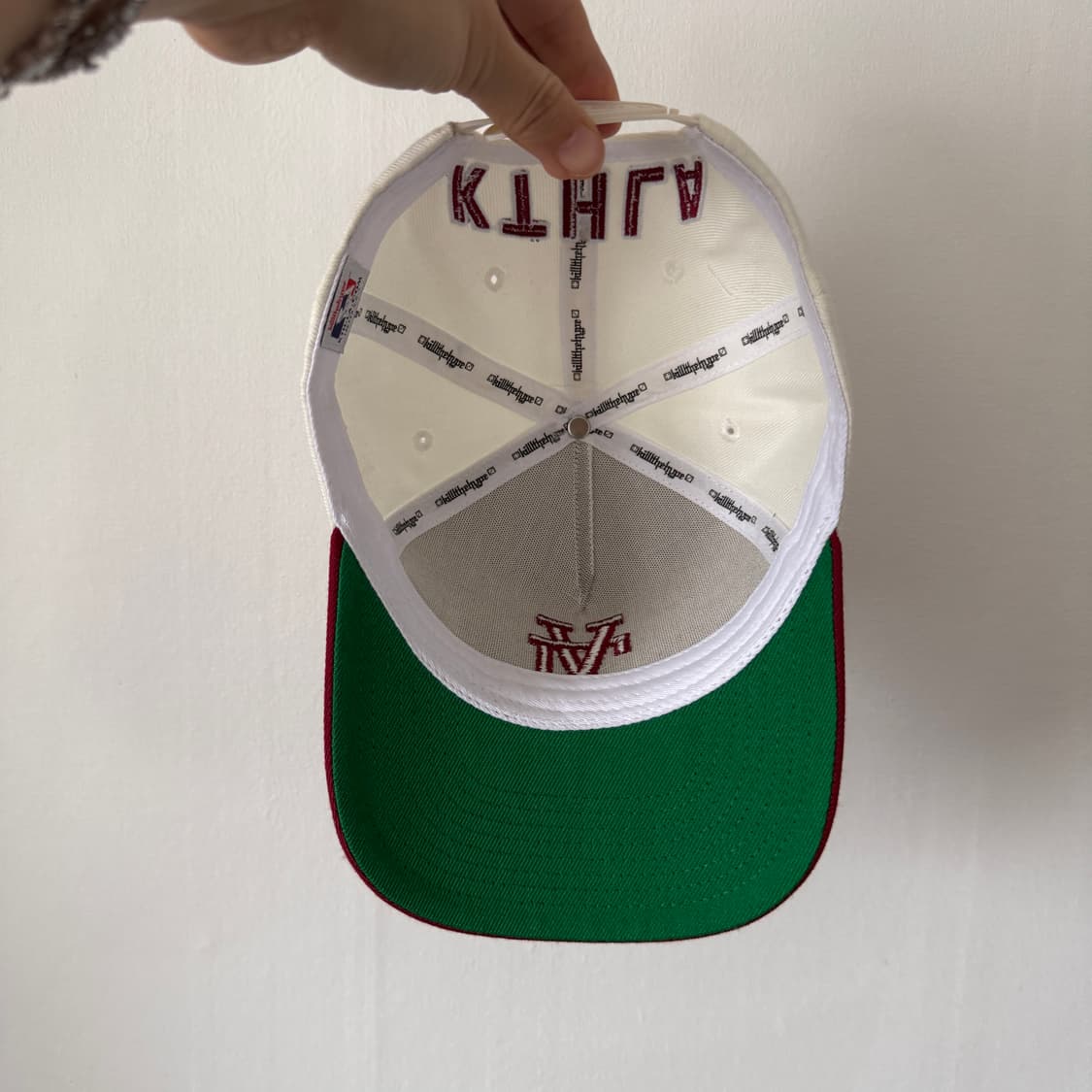 크리스브라운 KILL THE HYPE 킬더하입 업사이드다운 LA 스냅백 상품이미지6