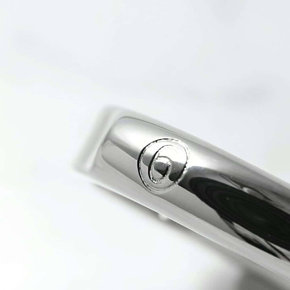 마르지엘라 MM6 리벳 커프 링 상품이미지10