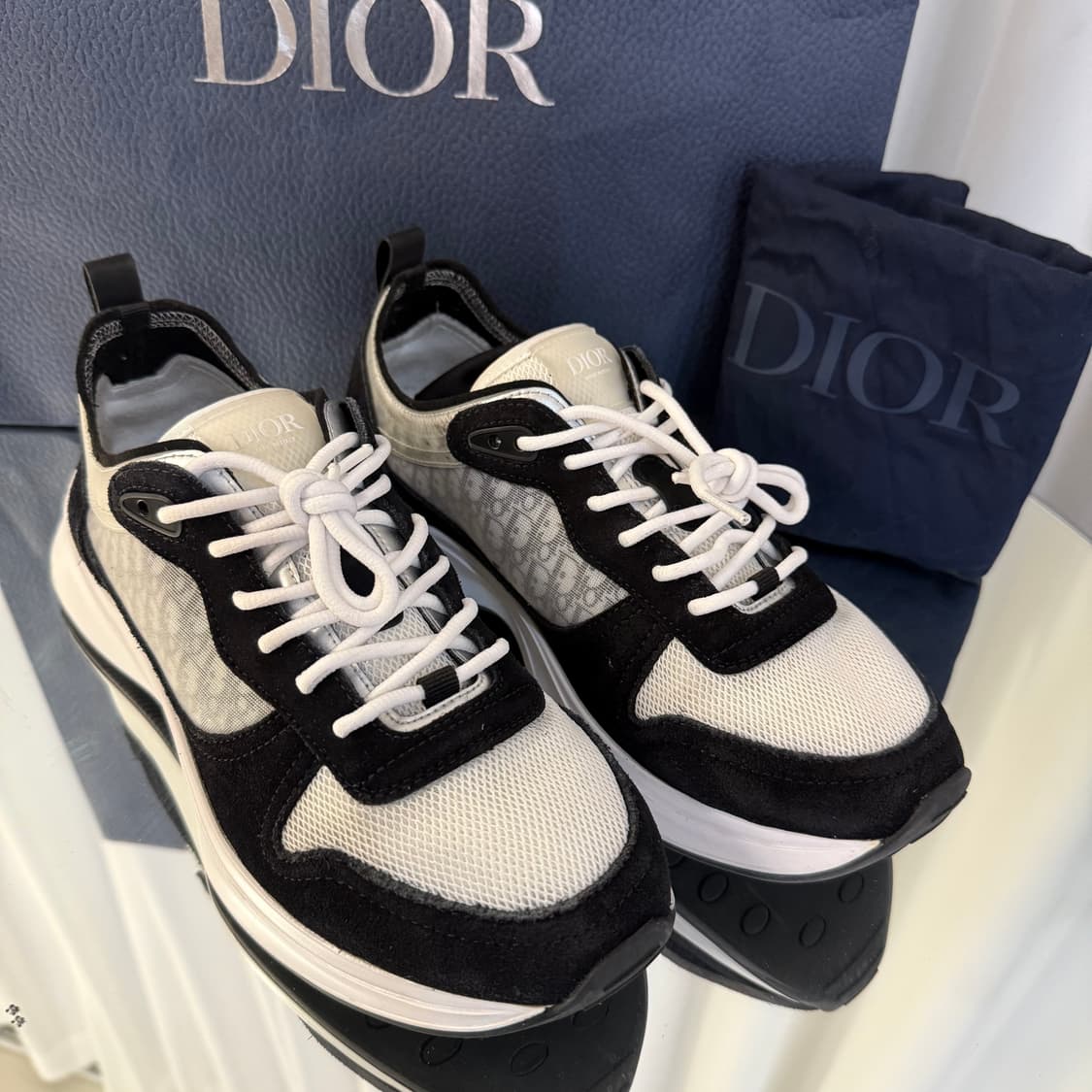 (41)디올 오블리크 b25 러너 스니커즈   상품이미지4