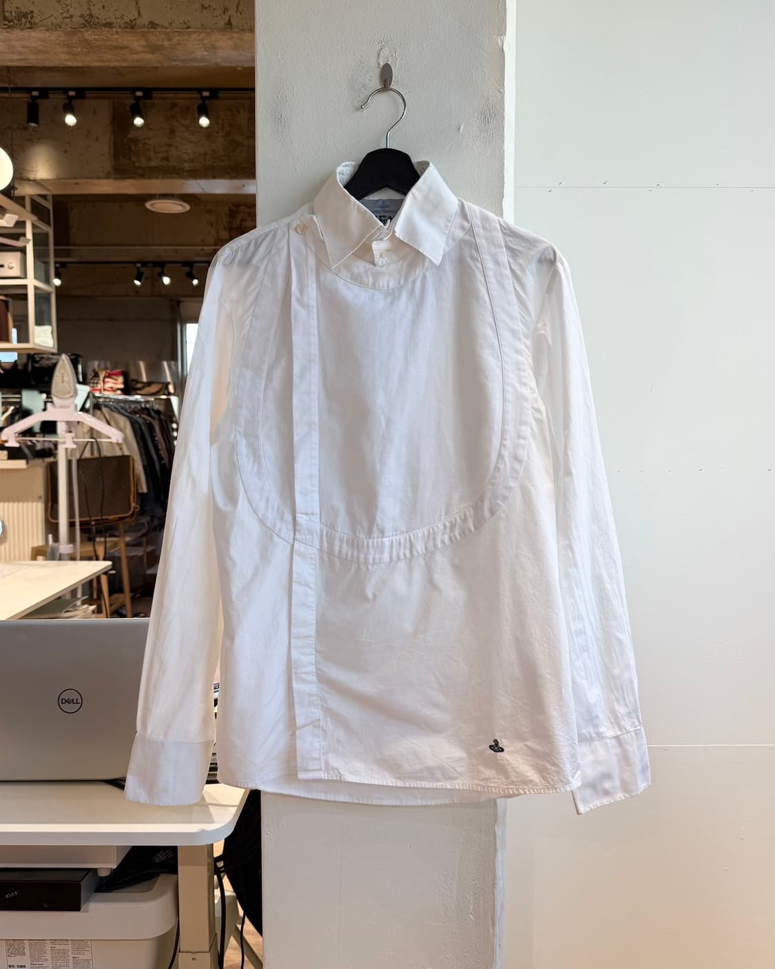 비비안 웨스트우드 맨 화이트 에이시멋리 orb 셔츠  상품이미지2