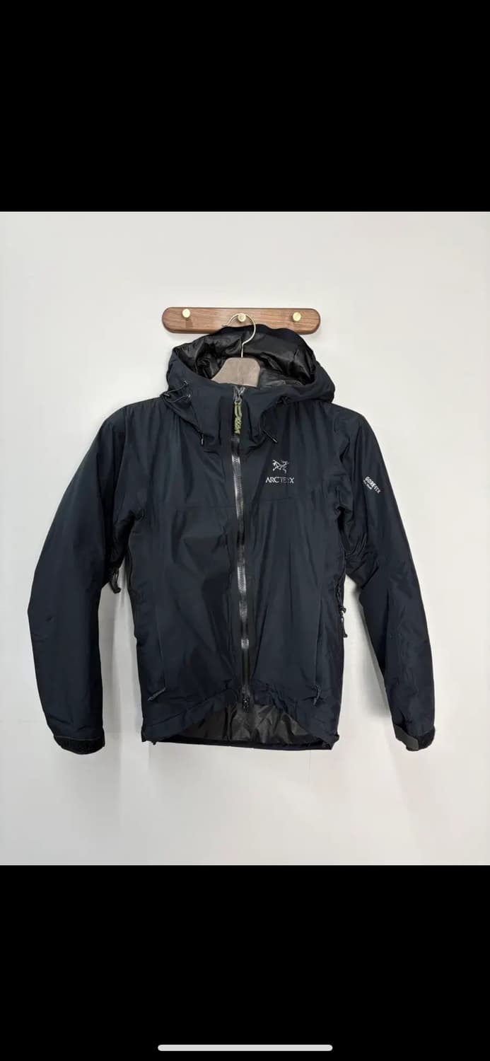 아크테릭스 피션 고어텍스 패딩 자켓 H2253 상품이미지2