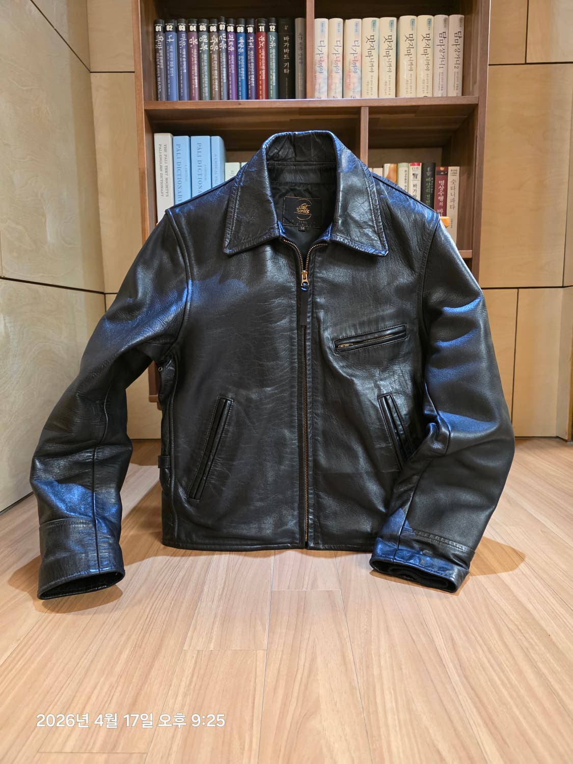 급매 <로스트월드> 레더자켓 38 리얼맥코이, 버즈릭슨, 멀홀랜드 상품이미지1