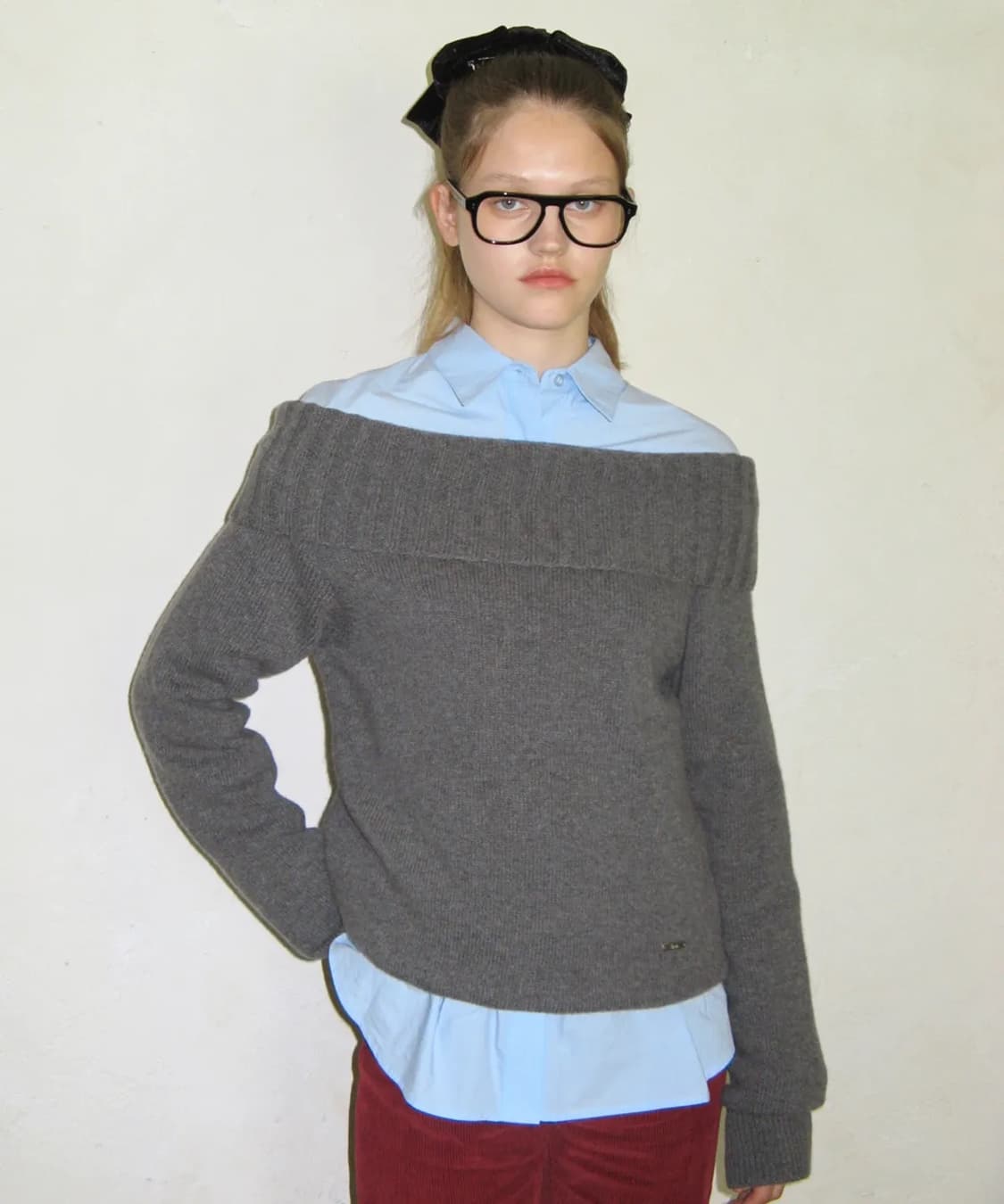 시눈 오프숄더 니트 상품이미지1