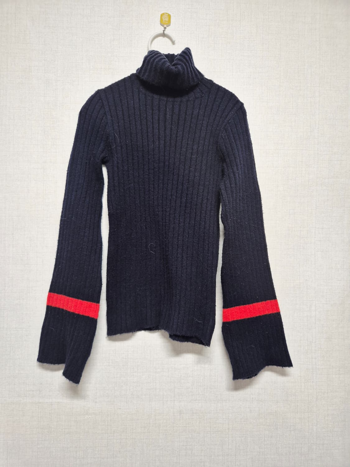 네이비 골지 터틀넥 니트 상품이미지1