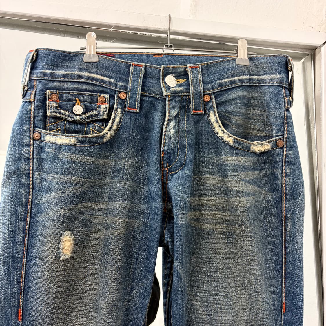 트루릴리전 오리엔탈 자수 부츠컷 데님 팬츠 상품이미지7