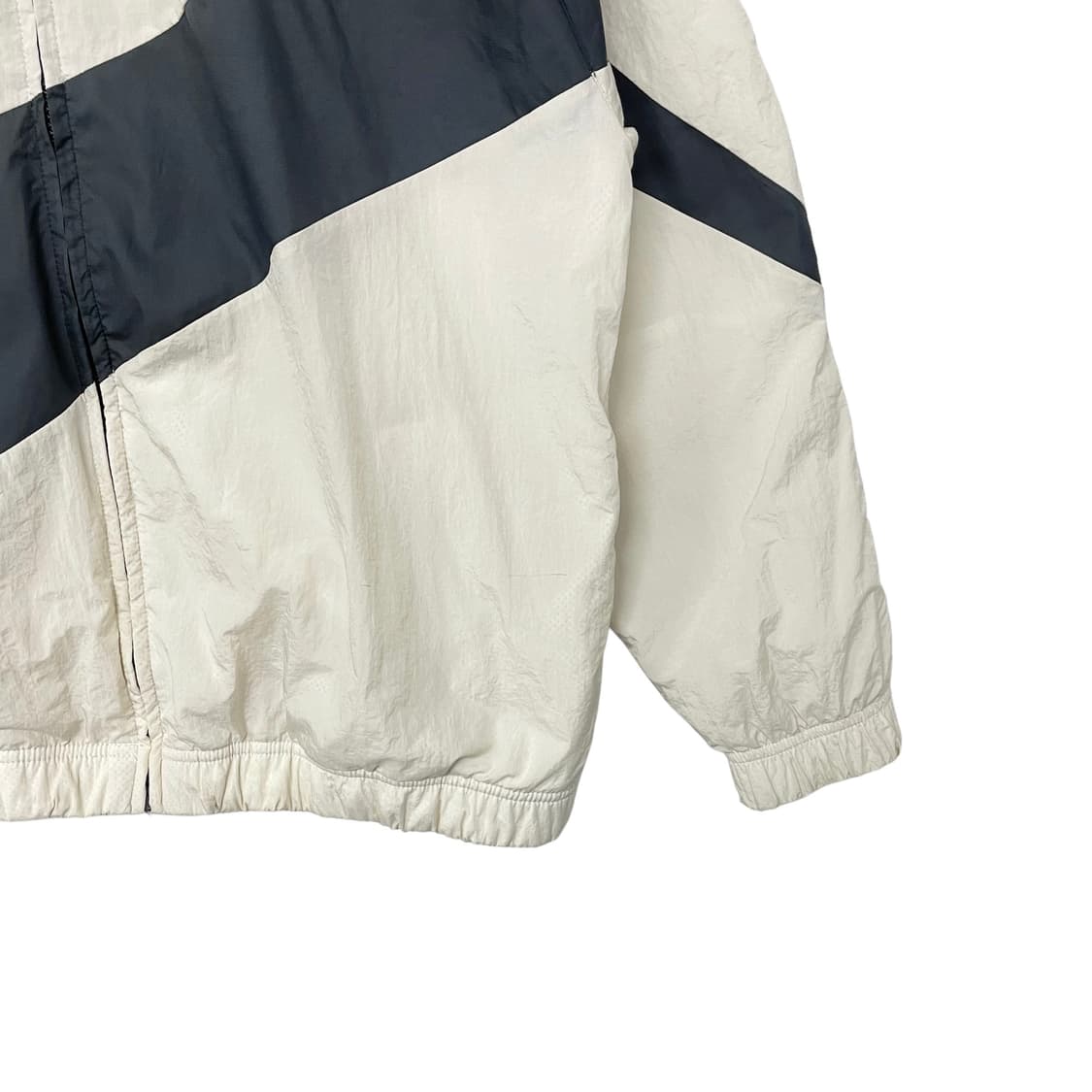 나이키 빅 스우시 바람막이 자켓  상품이미지4