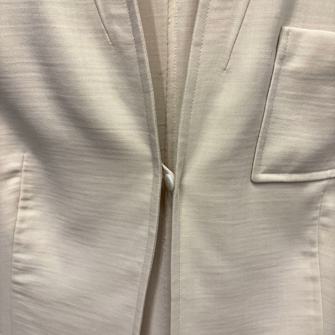 아크리스 노카라 싱글 자켓 프론트 히든 버튼 클로징 포켓 디테일 아이보리 상품이미지6