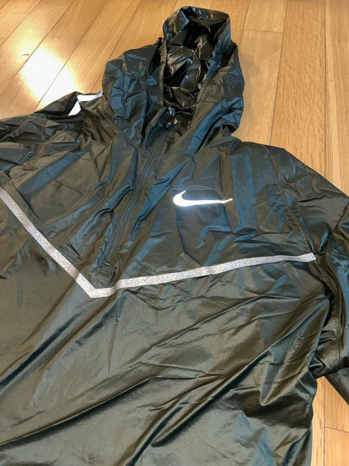 희귀템 나이키 러닝디비전 트랜스폼 탑(카키) 95 M 상품이미지1