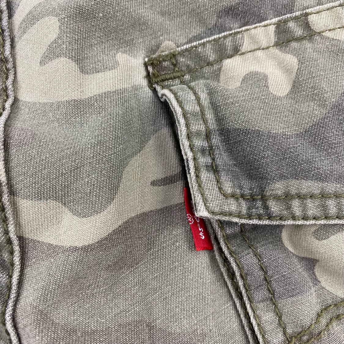 리바이스 루즈핏 레드 탭 카모 카고 팬츠(32) 상품이미지5