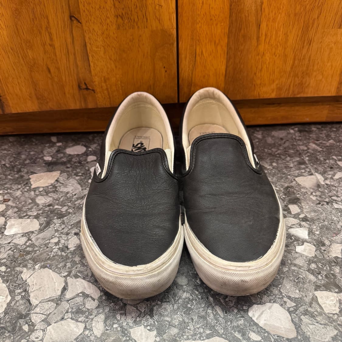 VANS Classic Slip-On Leather Black/White 상품이미지2