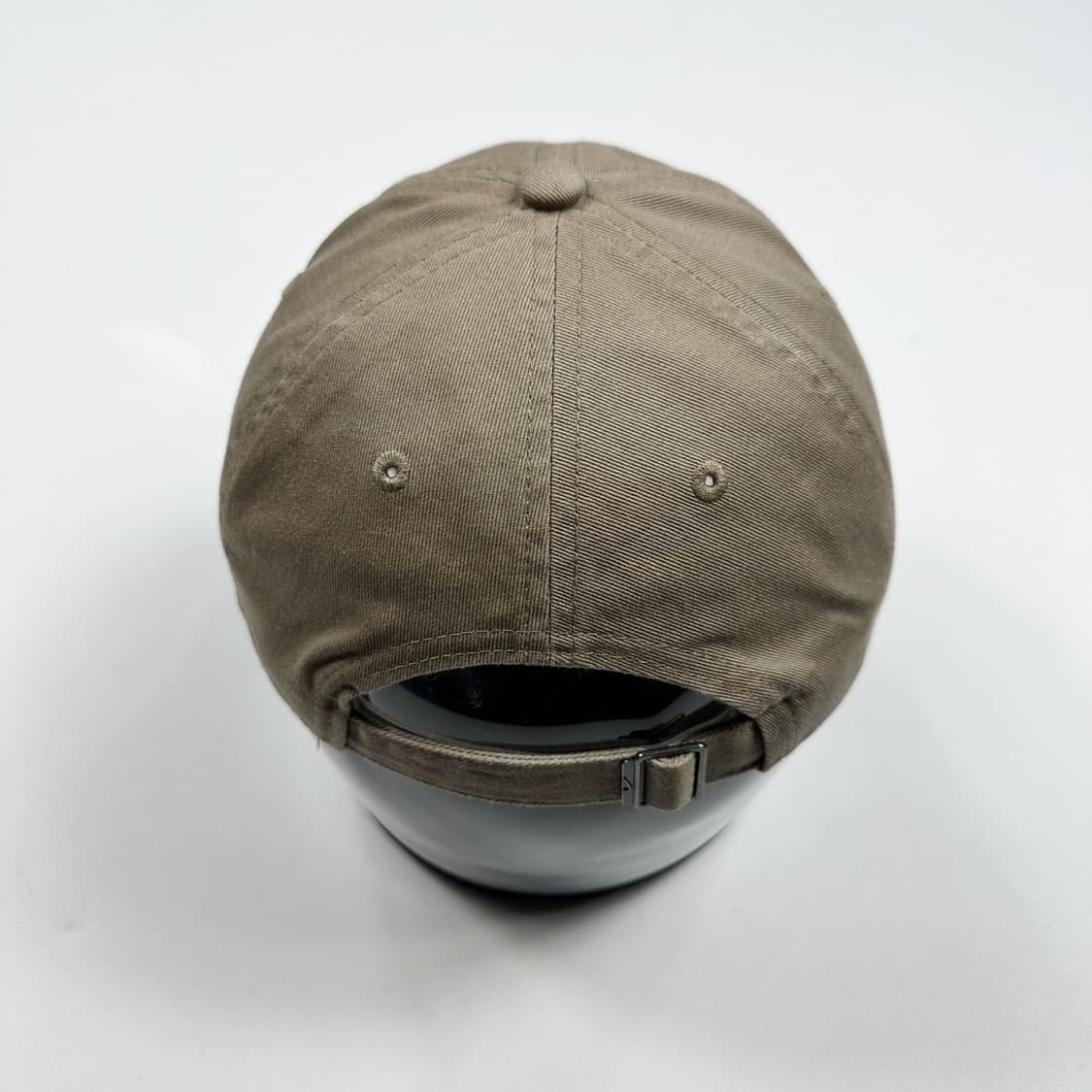 나이키 퓨추라 헤리티지 베이지 볼캡 모자 상품이미지3