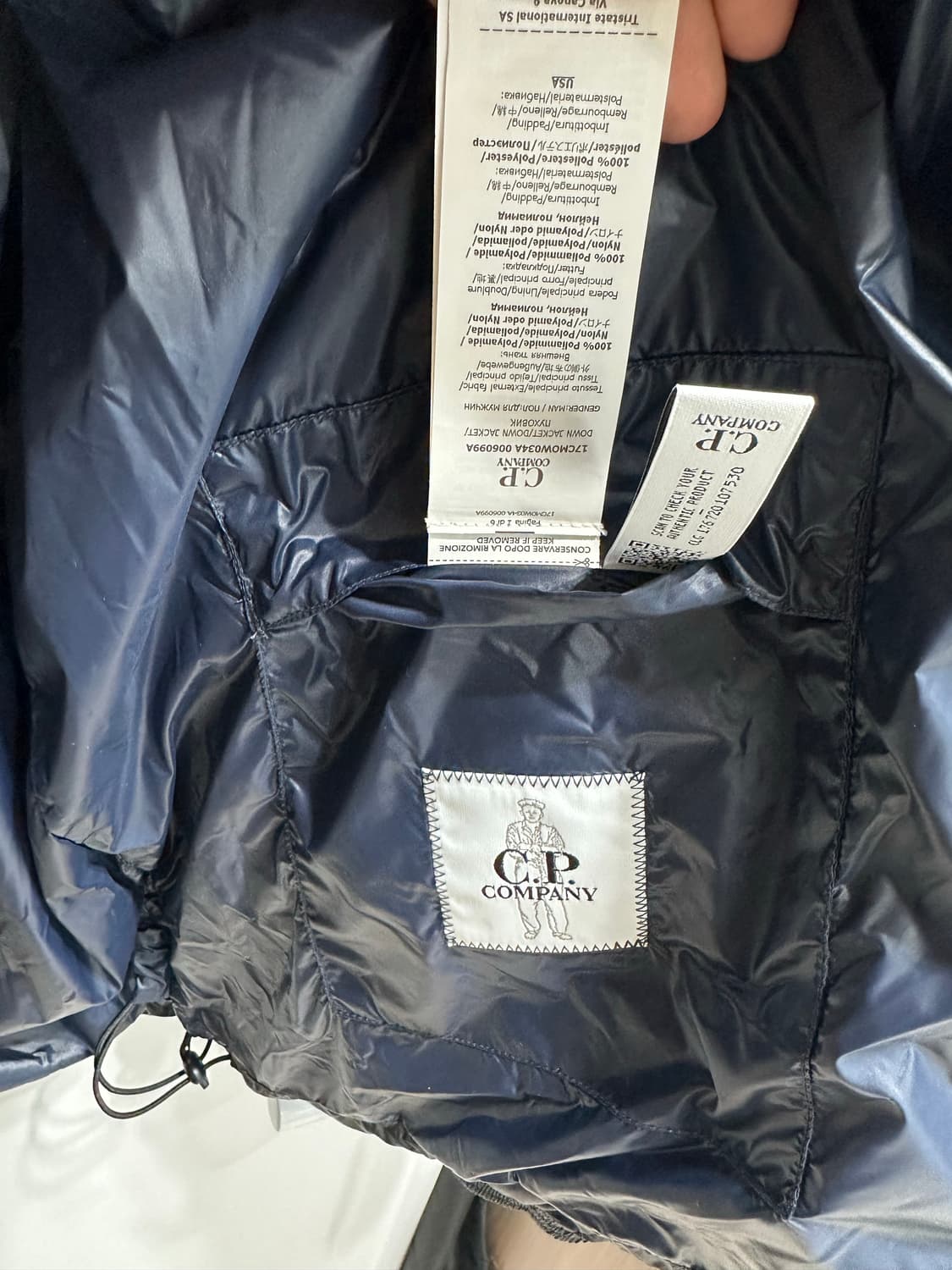 새상품,XL] CP컴퍼니 D.D쉘 패딩 상품이미지5